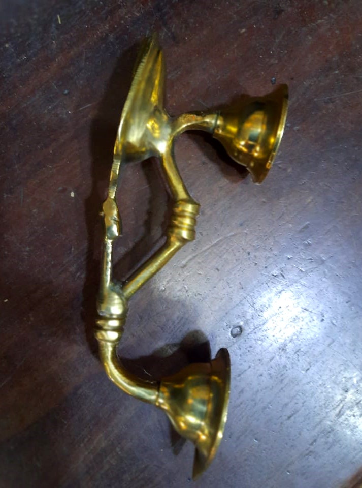 Kerala Kaivilakku, Brass Diya, Single Large Diya, Traditional Oil Lamp
