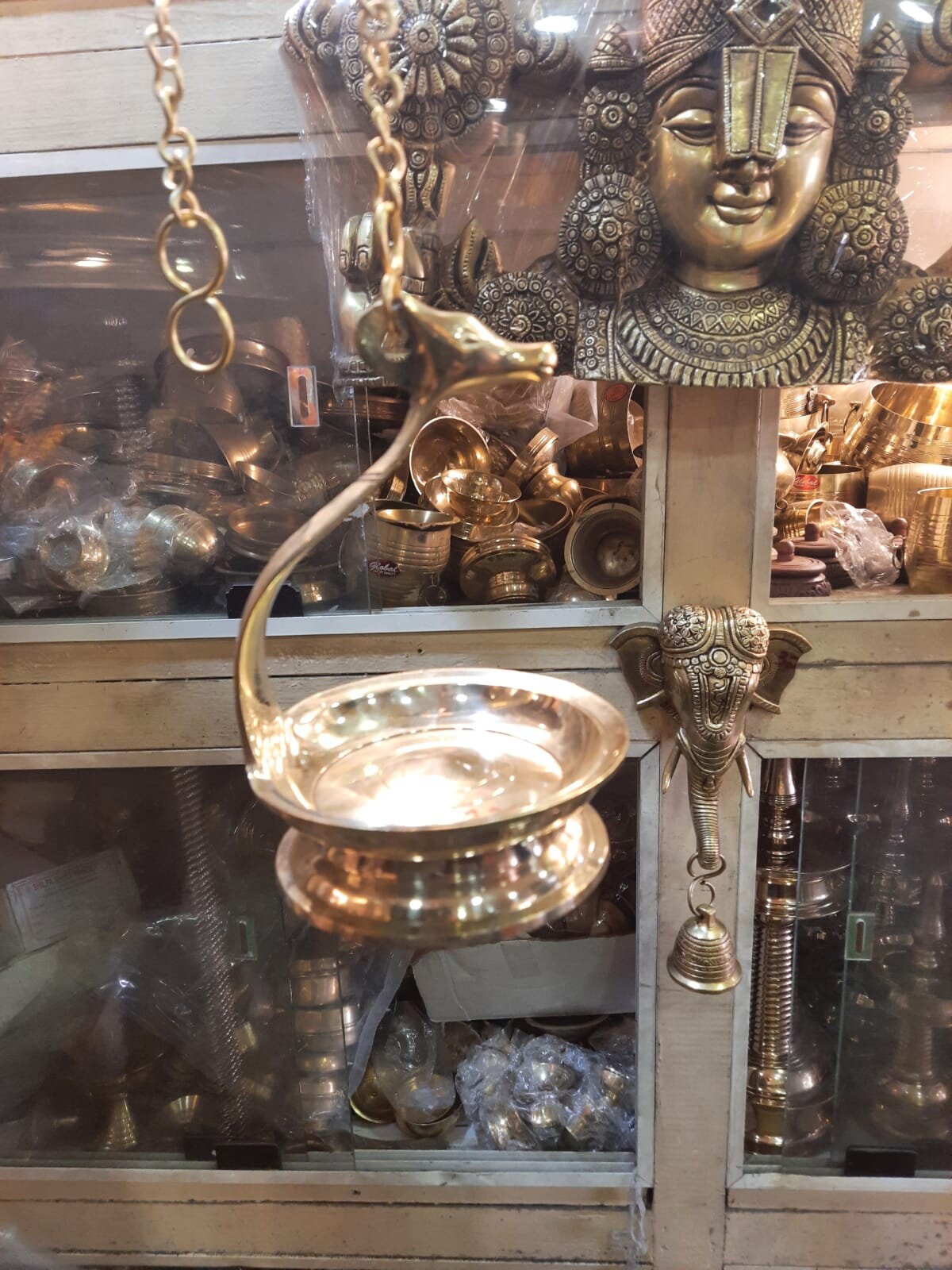 Bronze Kuthu Vilakku with 1 feet Brass Chain /Thongu Vilakku/Hanging Diya, Kuthira Vilakku, Horse Headed Oil Lamp for Temple & Pooja room
