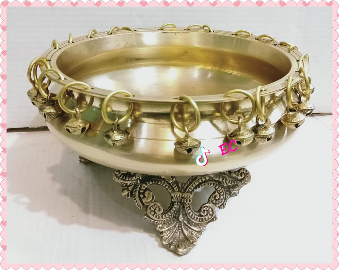 Brass Decorative Ghungroo urli with Leg , Home Decor, Craft Work,Indian Traditional Show piece,Ethnic Indian Handcraft,Table top Decoration