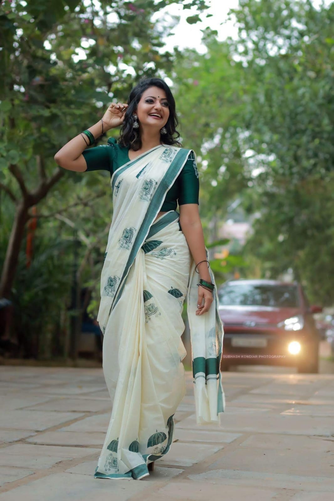 Kerala Bottle Green Elephant Print Cotton Saree 6.25 mtr with Blouse 1 mtr Printed Design, Kerala Saree, Vishu Saree ,Onam Saree , Pooja